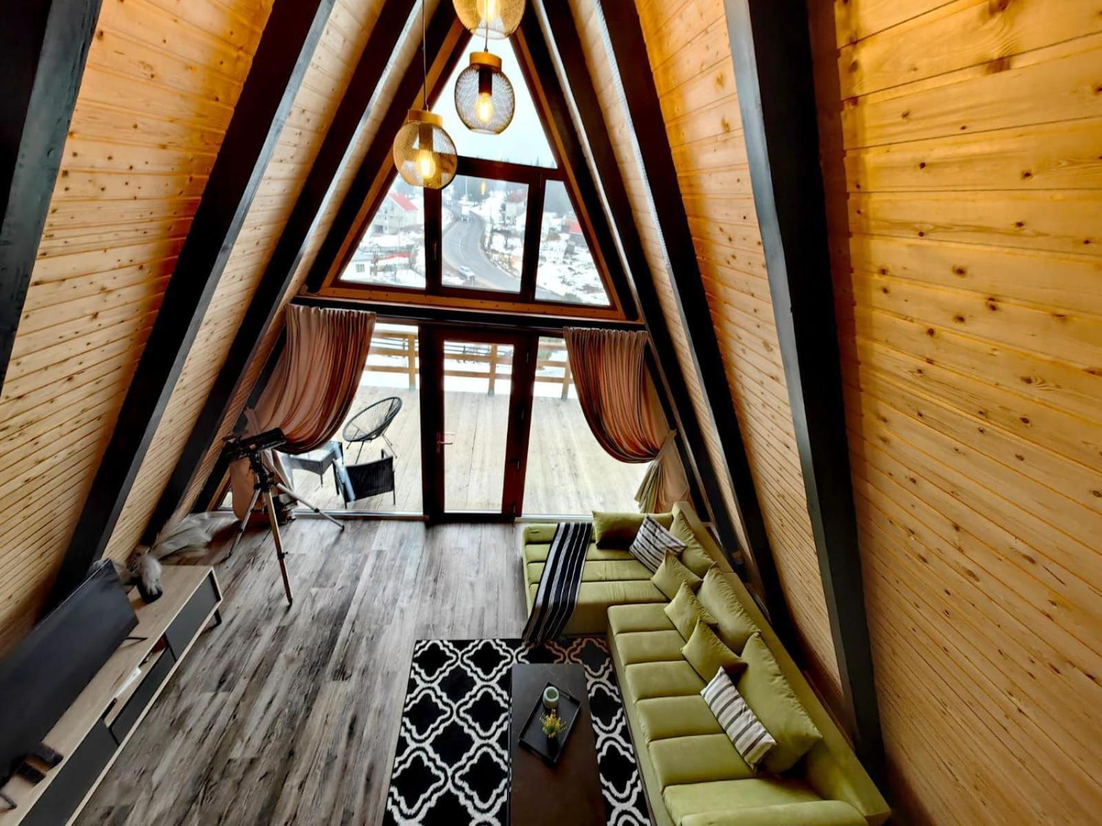 Cabane A-Frame Ceziade Tihuta Piatra Fântânele Exterior foto